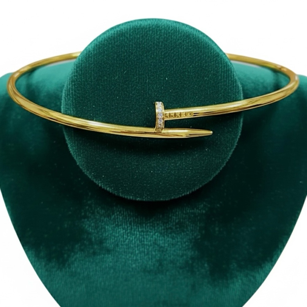 New Nail Choker 18K Gold Plated Zirconia Motif Statement Necklace - Picture 12 of 12